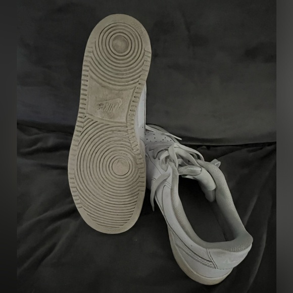 Nike Air Force 1s white - Picture 5 of 7